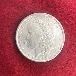 1900 Silver Morgan Dollar